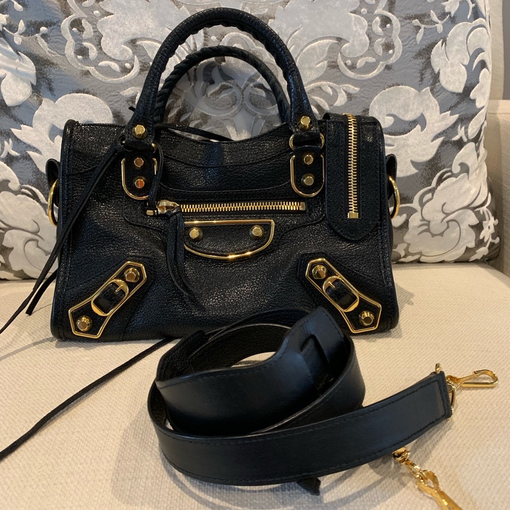 SOLD!!Balenciaga mini metallic edge black leather.